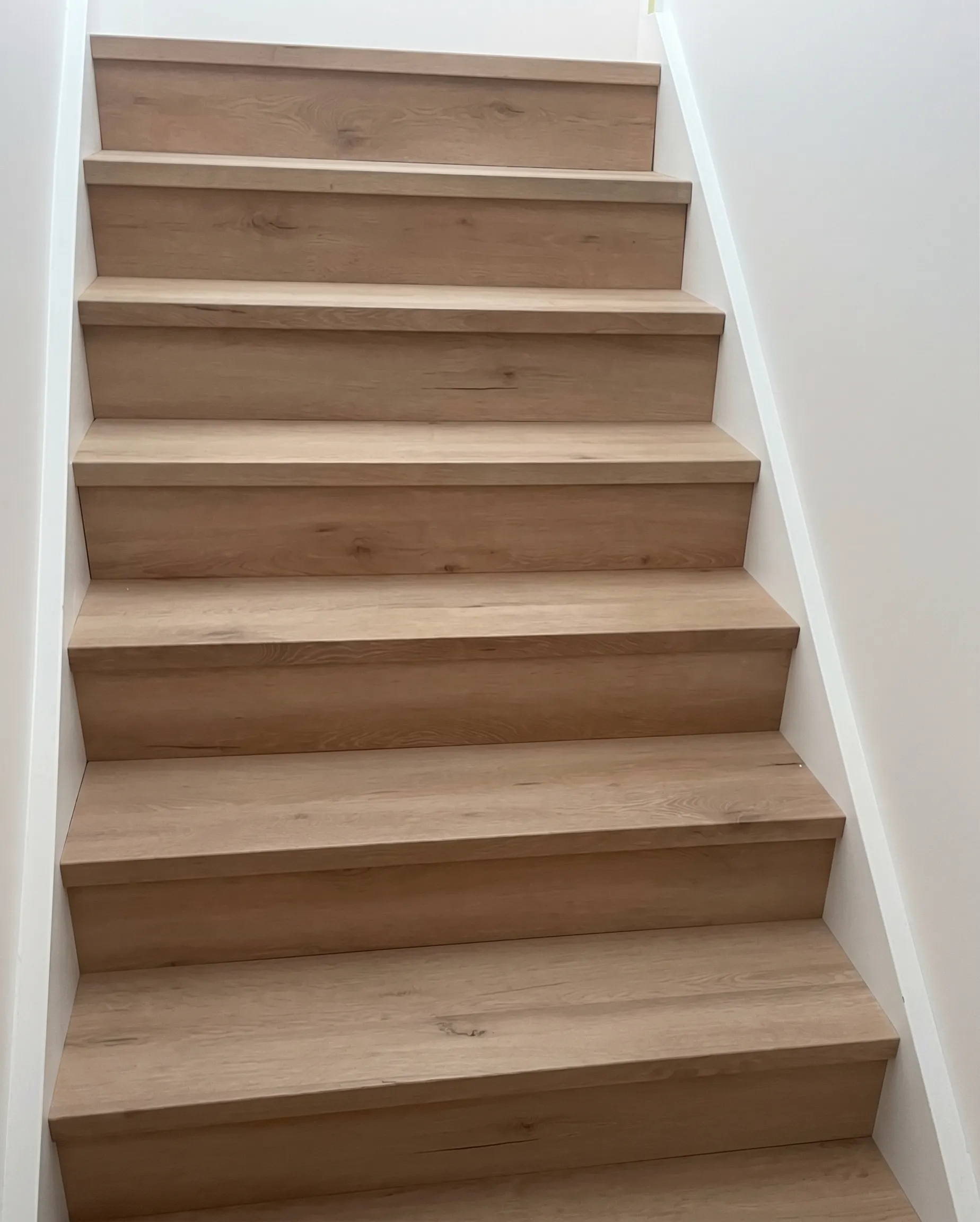 flooring installation in stairs