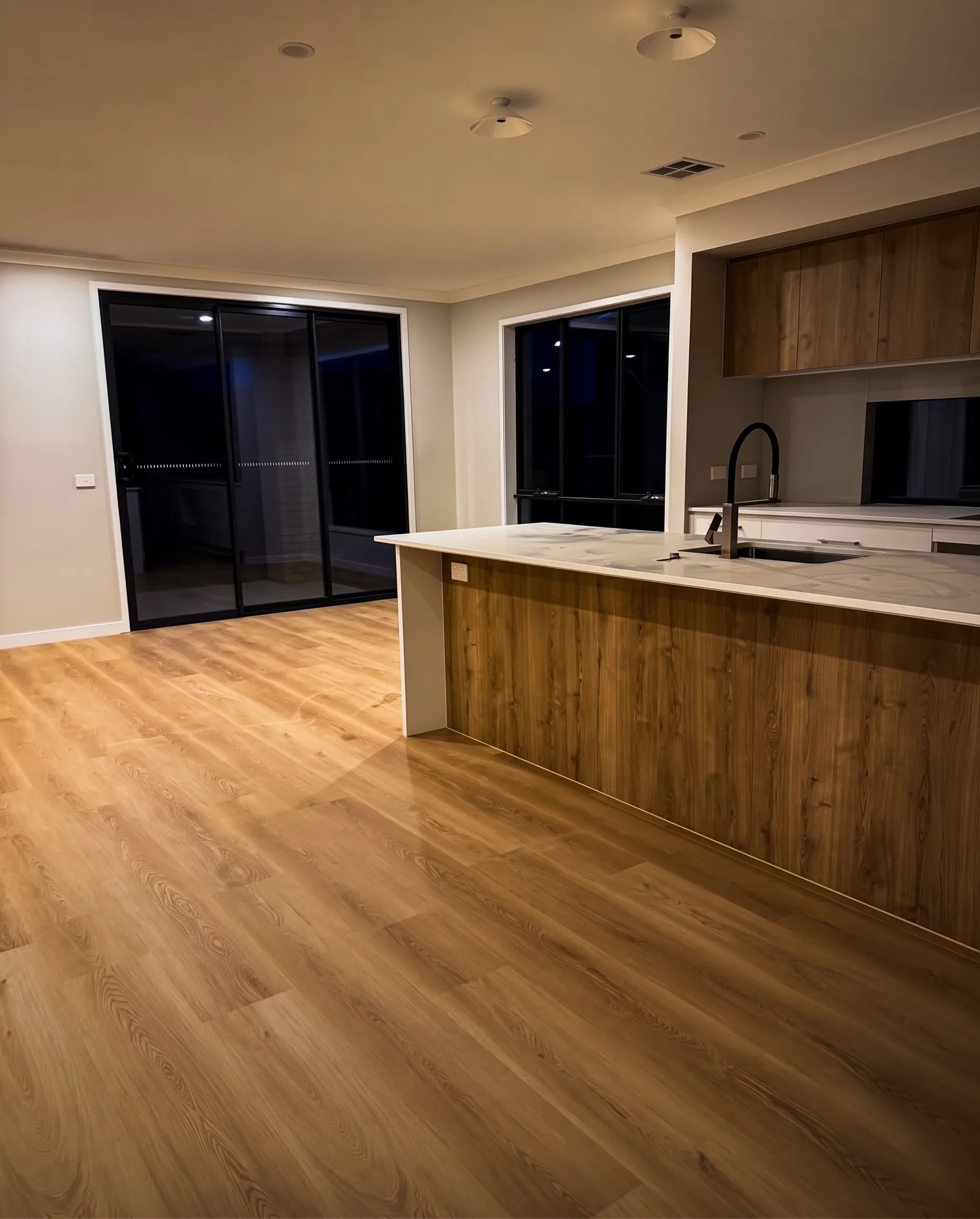 vinyl flooring installation in melbourne
