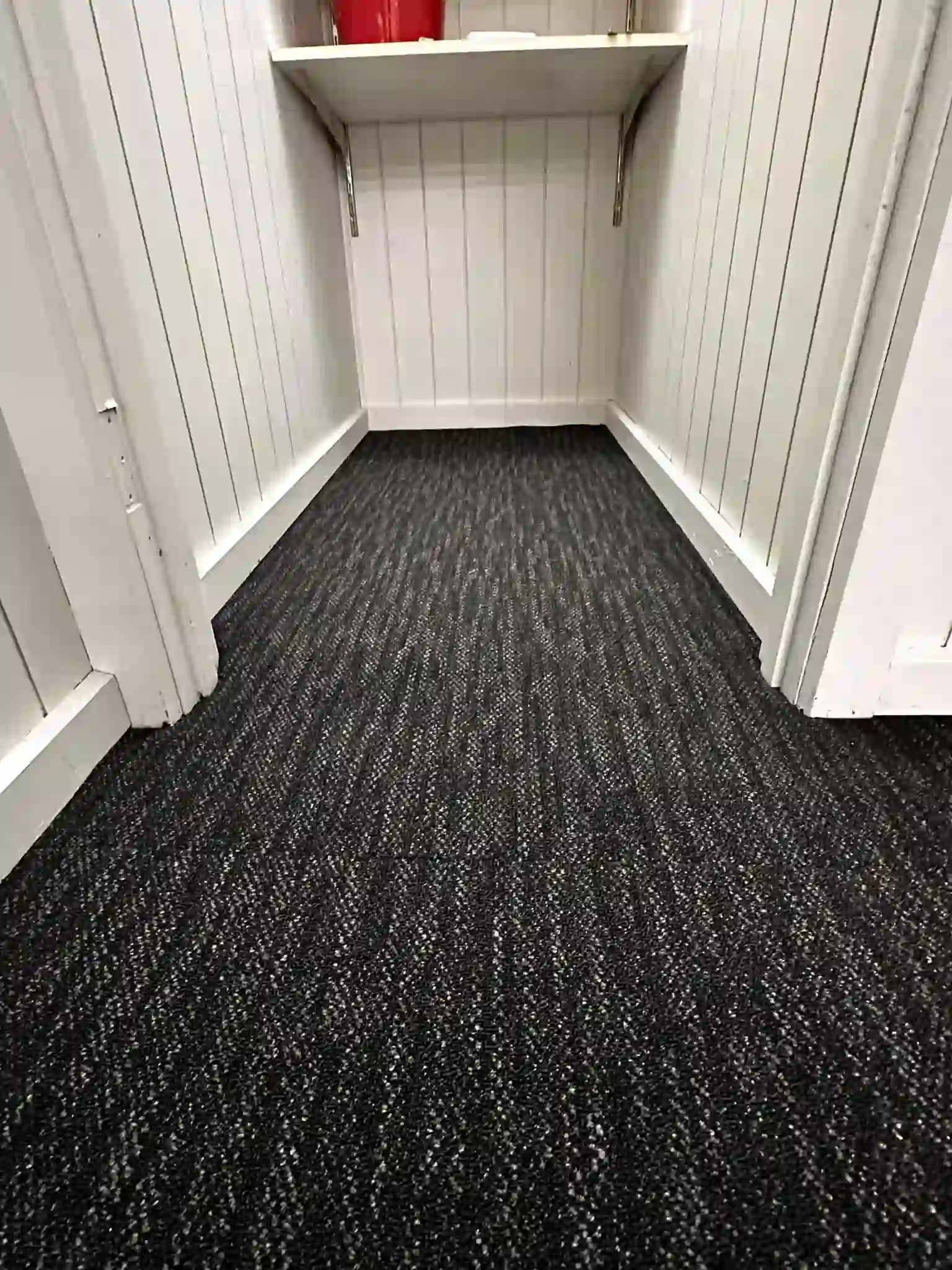 carpet installation in hallway