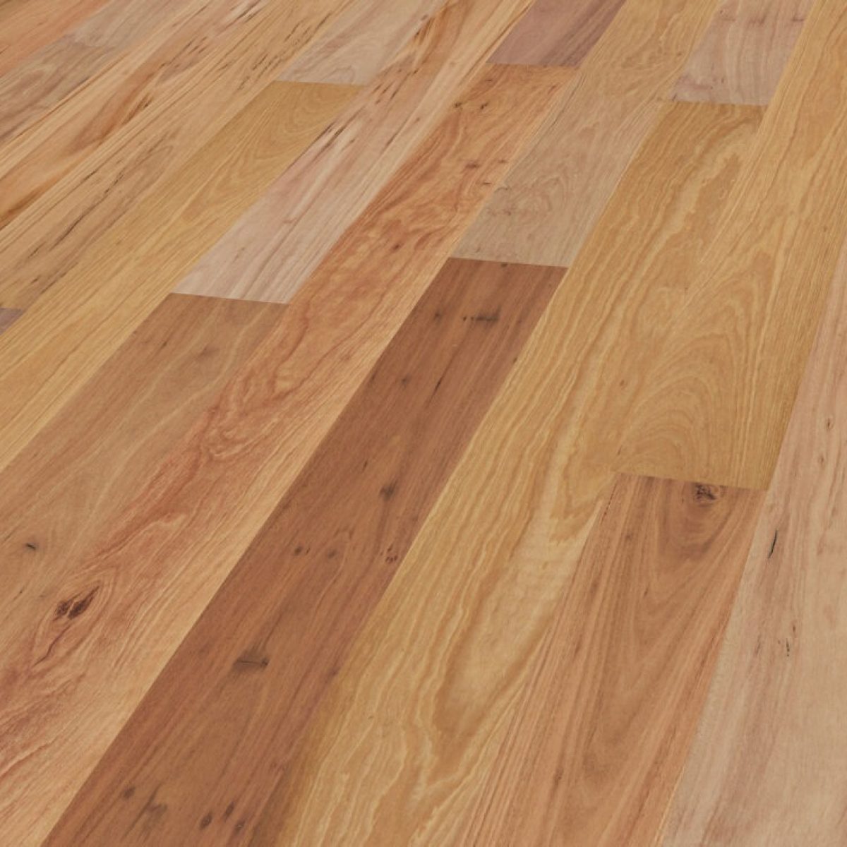 The_Flooring_Lab_21T17_Blackbutt_Cropped_Angle_Web-768x754